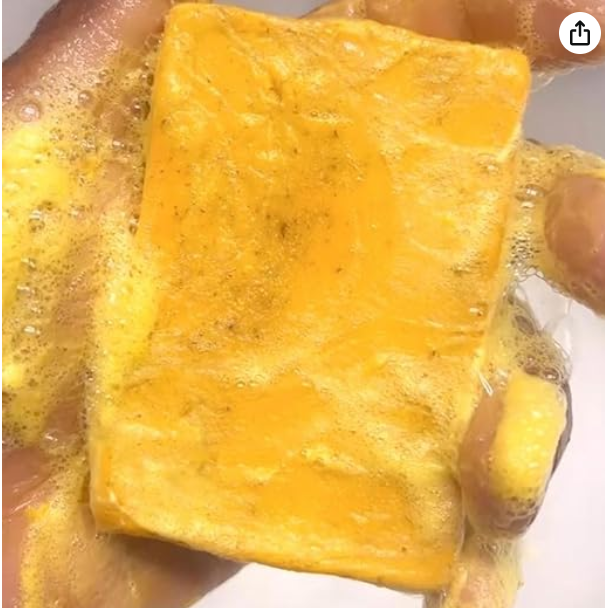 (BUY 1 GET 1 FREE ) Kojic Acid Turmeric Dark Spot Remover Scrub Soap Bar (2x100g), Pore Exfoliating Softening Kojic Acid Lemon Turmeric Soaps for Face Body, Dark Spot Corrector Deep Cleansing Facial Scrub